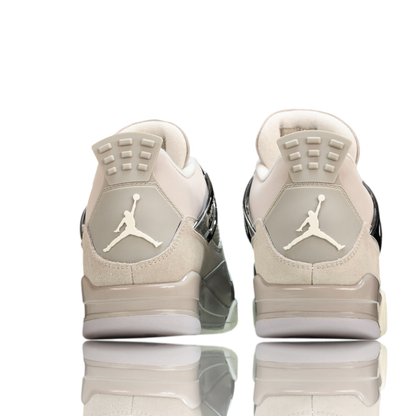 AJ4 Retro WMNS 'Frozen Moments'