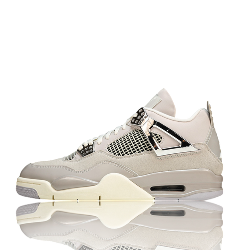 AJ4 Retro WMNS 'Frozen Moments'