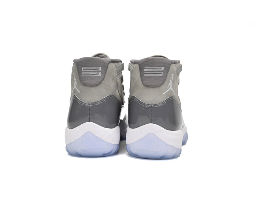 COOL GREY JORDAN 11